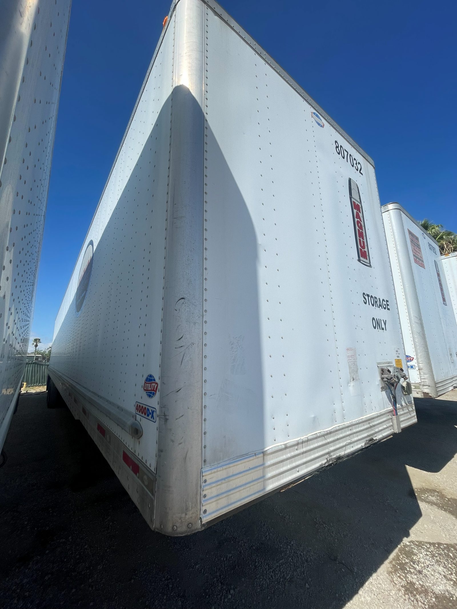 2007 Utility 53' Dry Van - Plate — 1/10