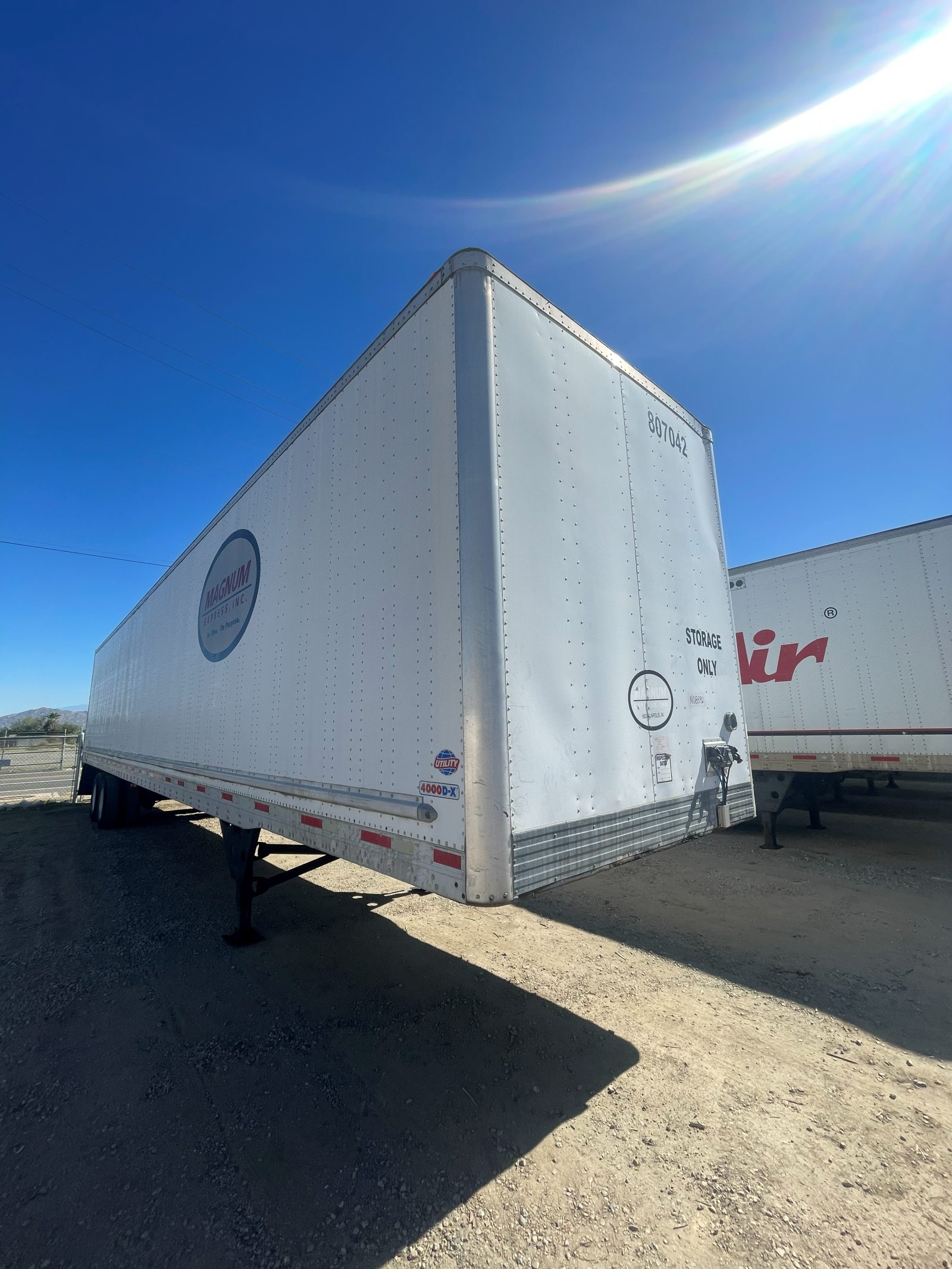 2007 Utility 53' Dry Van - Plastic — 2/10
