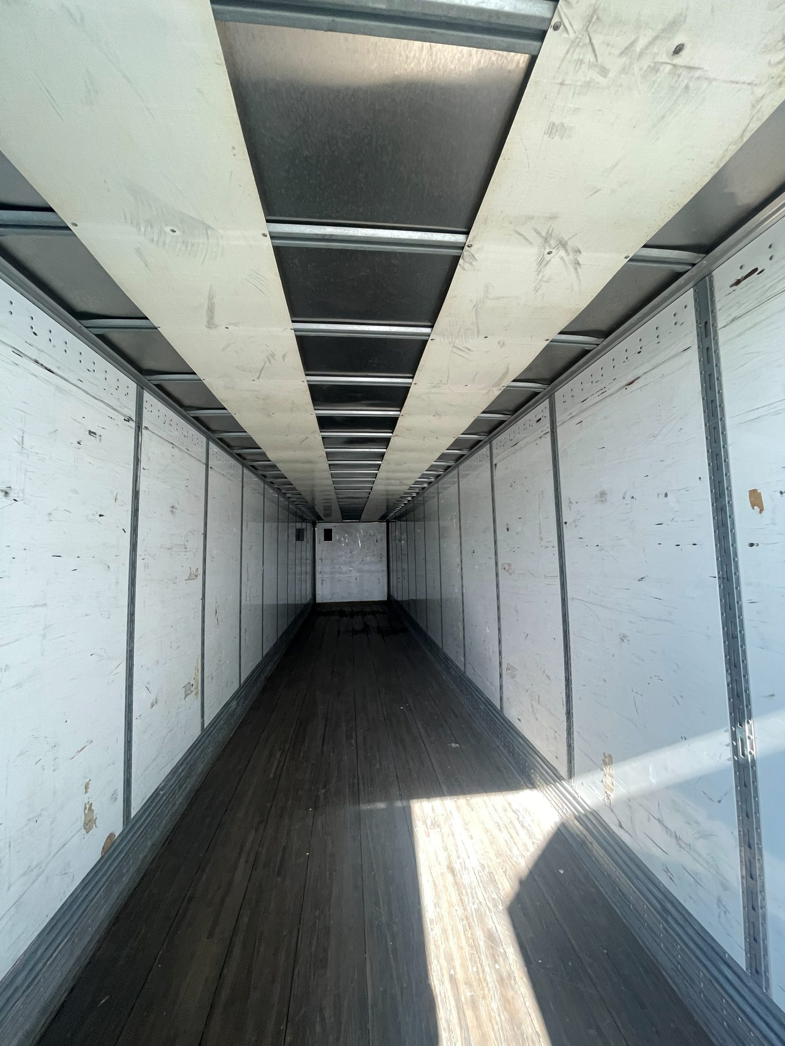 2012 Vanguard 53' Dry Van - Plate — 9/10