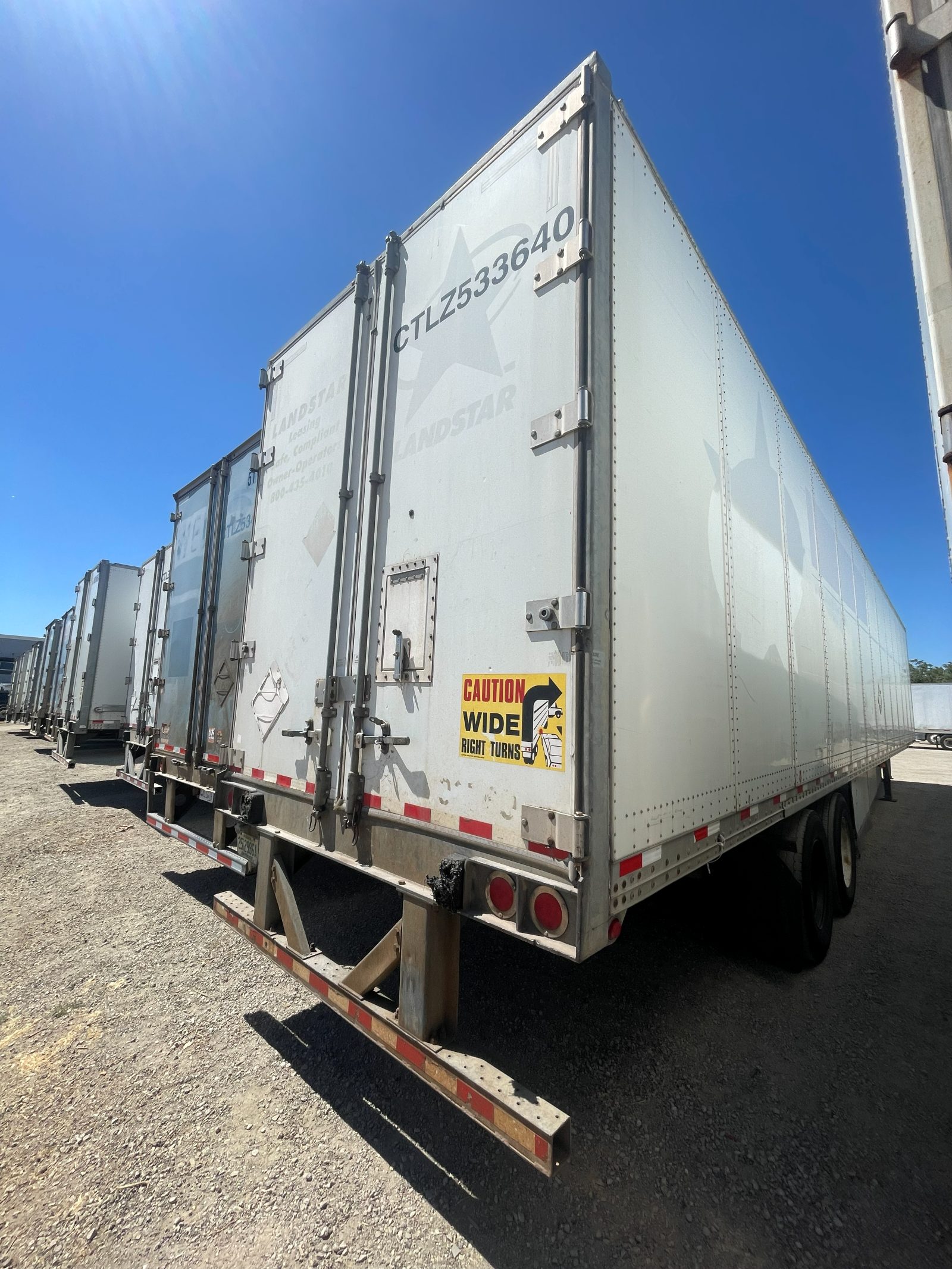 2012 Hyundai 53' Dry Van - Plate — 3/10