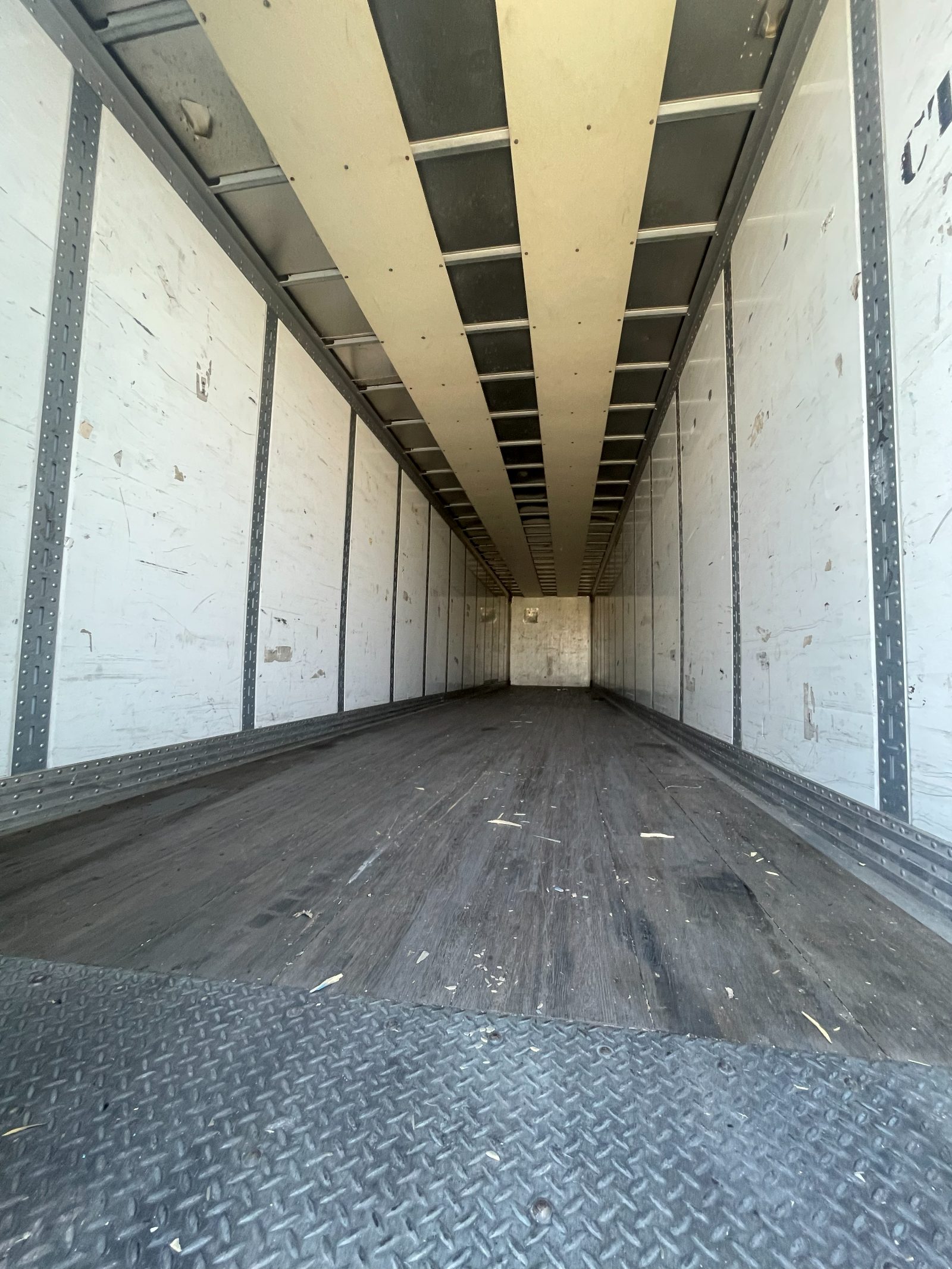 2012 Hyundai 53' Dry Van - Plate — 8/10
