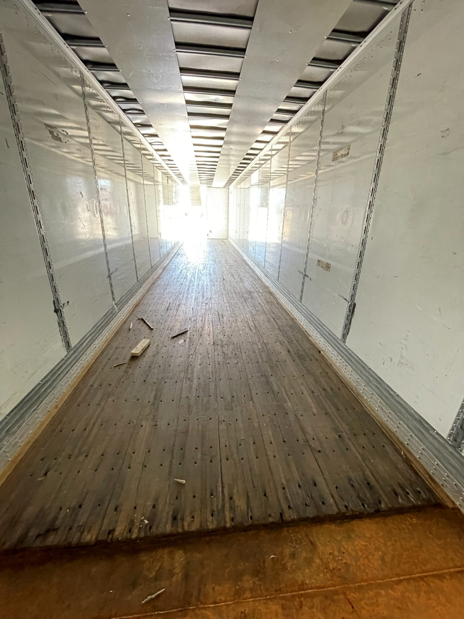 2012 Vanguard 53' Dry Van - Plate — 10/10