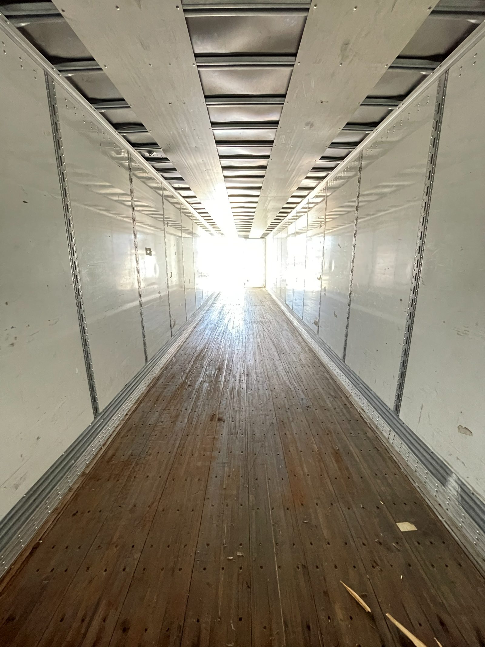 2012 Vanguard 53' Dry Van - Plate — 10/10