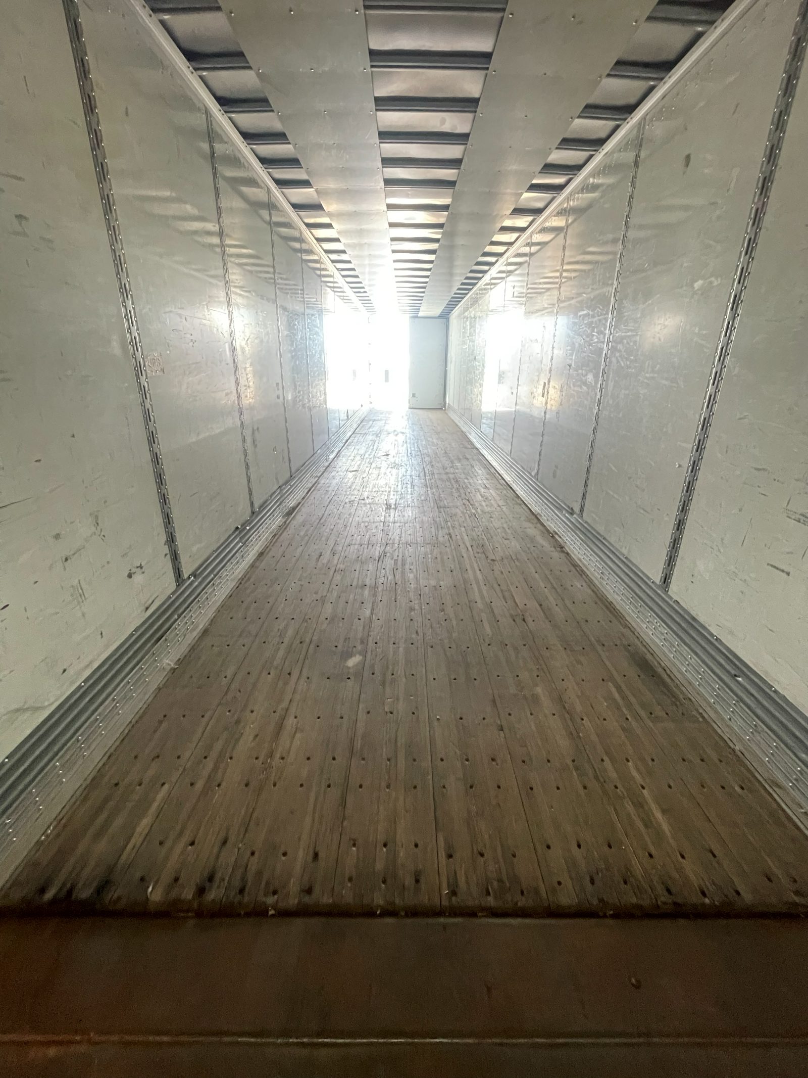 2012 Vanguard 53' Dry Van - Plate — 10/10