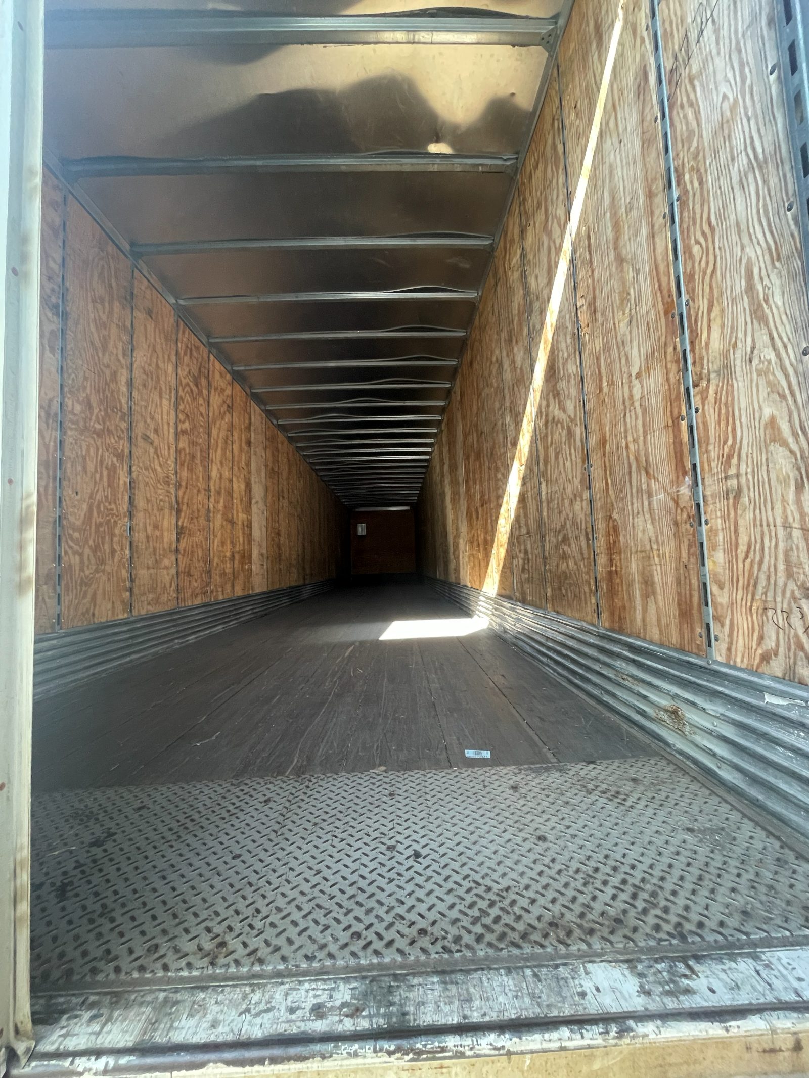 2007 Stoughton 53' Dry Van — 7/9