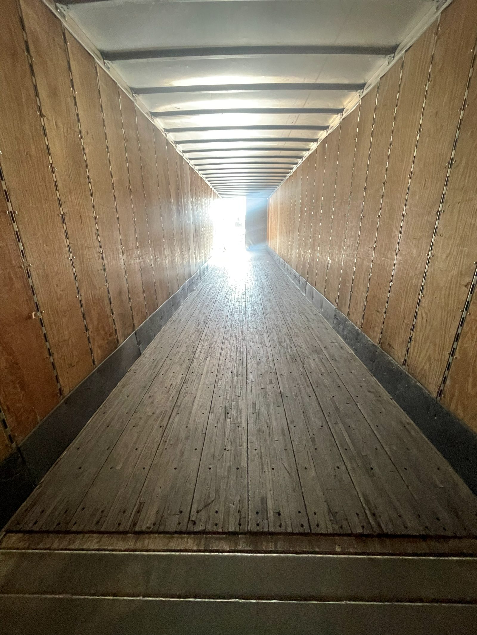 2005 Stoughton 53' Dry Van — 10/10
