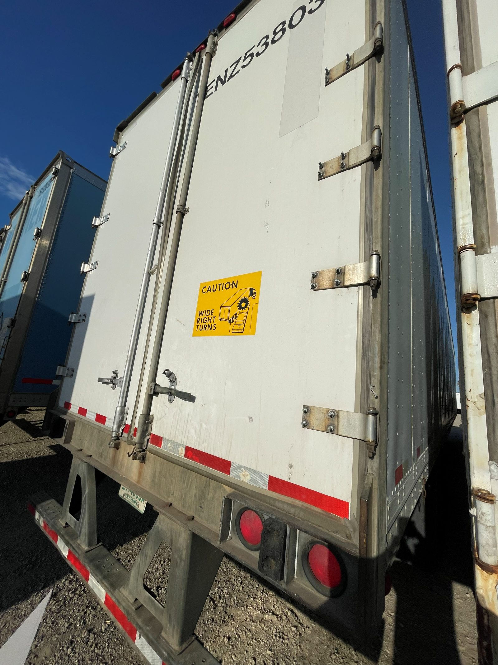 2008 Strick 53' Dry Van - Plastic — 4/9